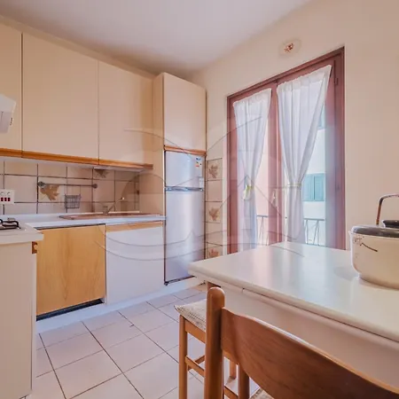 La Piazzetta Di - Goelba Apartment