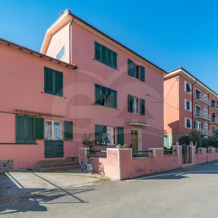Apartment La Piazzetta Di - Goelba